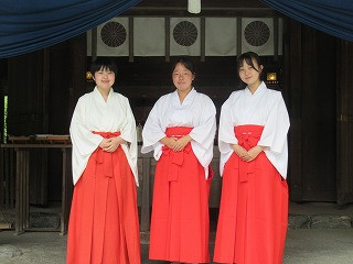 伊曽乃神社